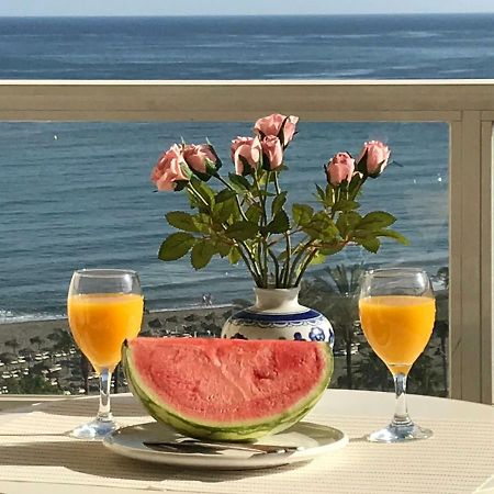 Cozy Apartment With First Line Seaview In Perfect Location, Near The Marina Benalmádena Exterior foto